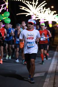 BIB: 800, 43551
                            <button type="button" onclick="openModal(20302983)" class="btn btn-primary btn-sm float-right btn-popup" data-toggle="modal" data-target=".modal-high-quality">
                        <i class="fas fa-shopping-cart"></i> Add to Cart
                    </button>
                                            <button type="button" onclick="isThisMe(20302983, true)" class="btn btn-success btn-sm float-right btn-popup btn-isme hidden" data-toggle="tooltip" data-placement="bottom" title="นี่คือรูปของคุณใช่ไหม คลิกที่นี่เพื่อเอาเข้าอัลบั้ม">
                        <i class="fas fa-plus"></i> Add to album
                    </button>
                    <button type="button" onclick="isThisMe(20302983, false)" class="btn btn-warning btn-sm float-right btn-popup btn-isnotme hidden">
                        <i class="fas fa-ban"></i> Remove from album
                    </button>